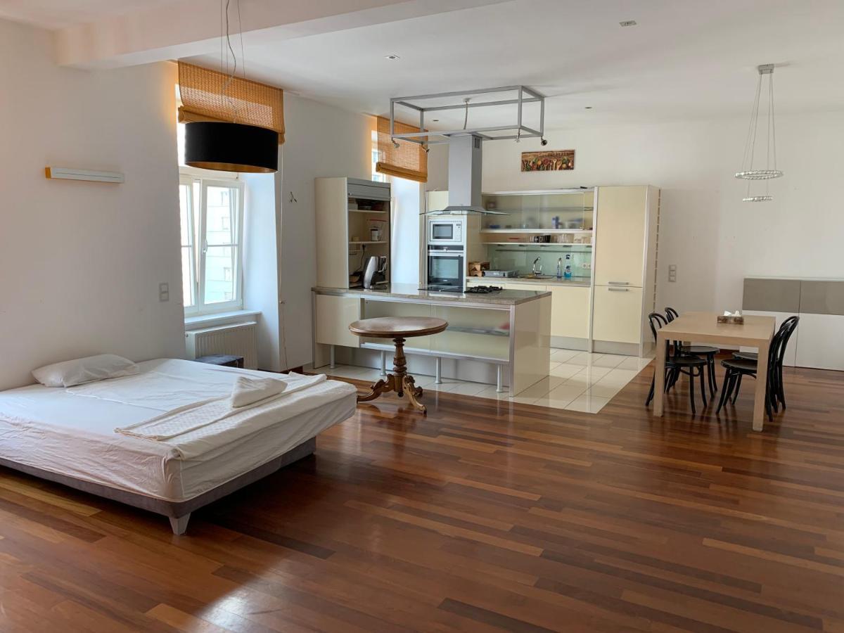 Apartment In The Heart Of Vienna Exterior photo